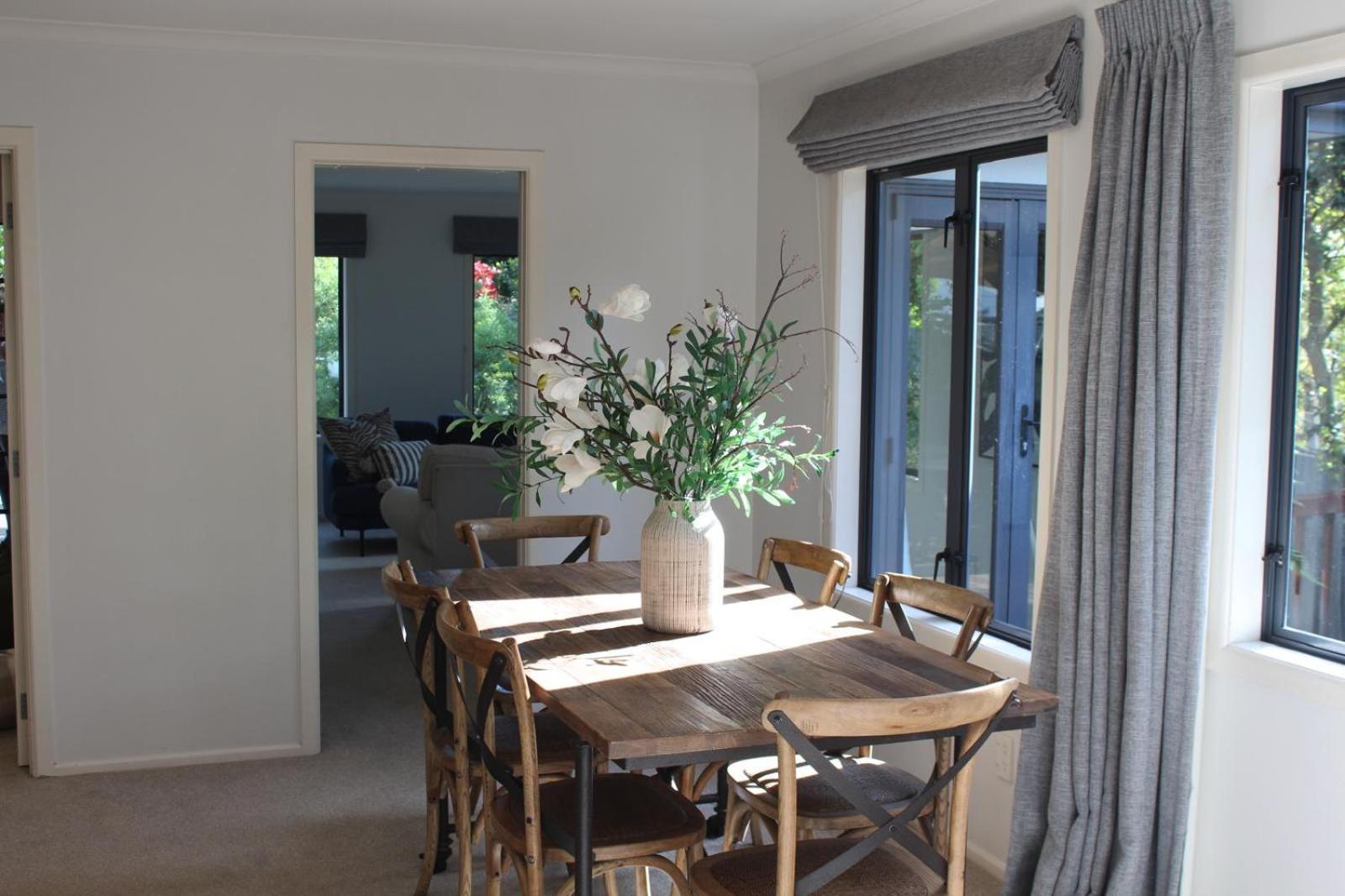 5-Min Walk To Village - Havelock North Holiday Home With Spa Pool Екстериор снимка